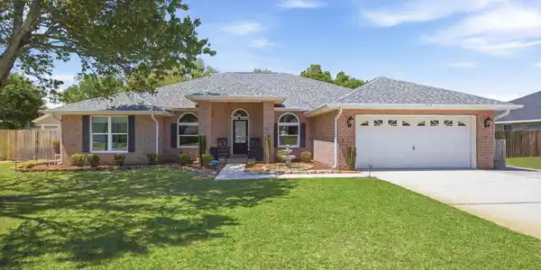 1959 Hawthorne Dr