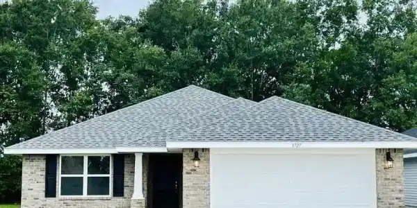 609 Halcyon Cir