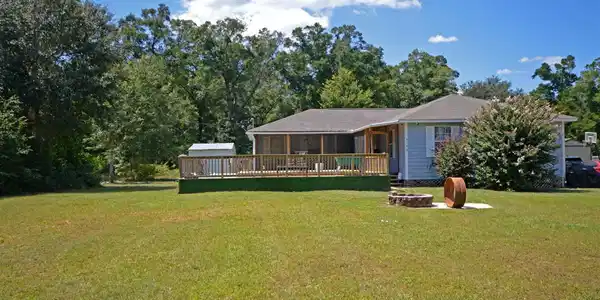 4163 Woodville Rd