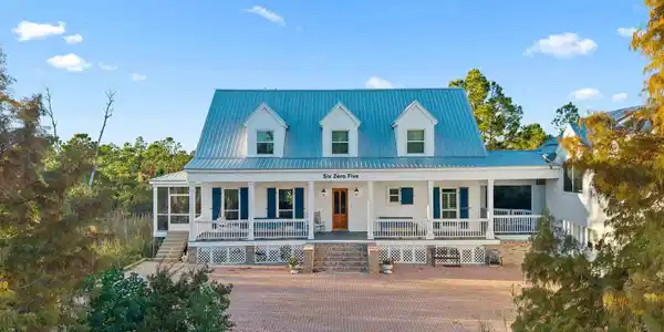 605 Chesapeake Dr