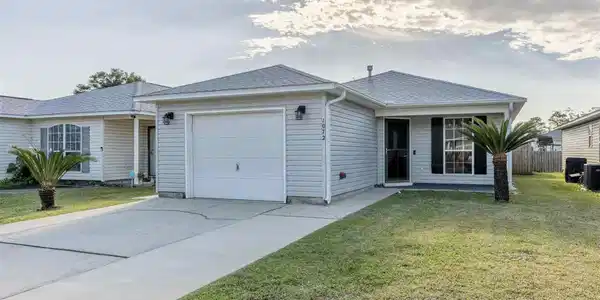 1072 Antigua Cir