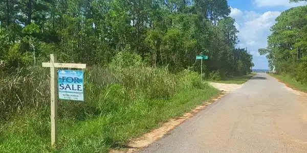 5500 Block Cruzat Way