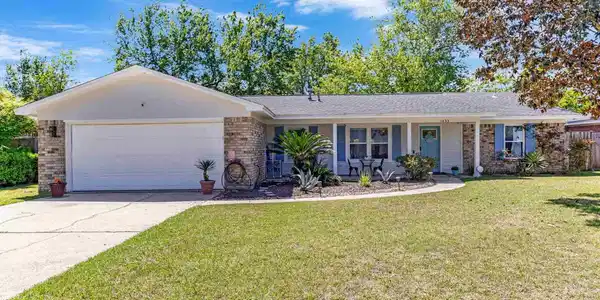 1433 Little Creek Dr