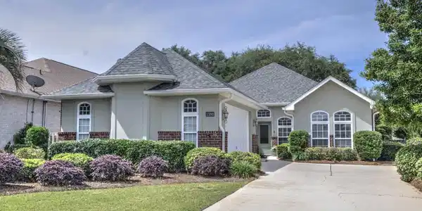 1181 Autumn Breeze Cir