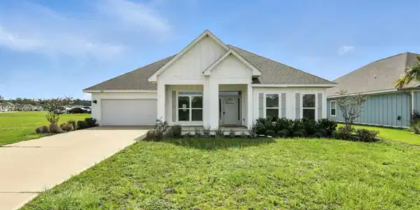 3380 Southwind Dr