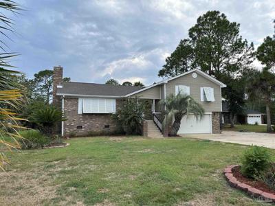 2721 Sea Lark Ln