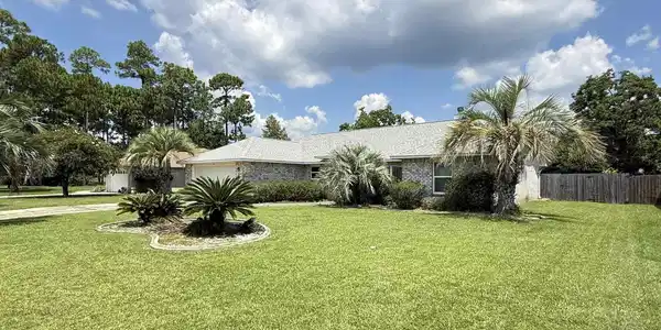 56 Arapaho Dr