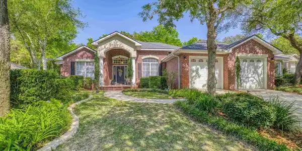 10048 Rookery Rd