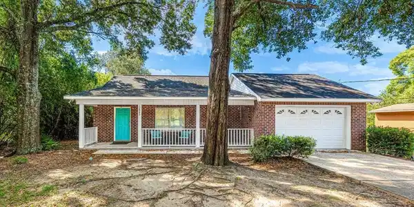 12985 Lillian Hwy
