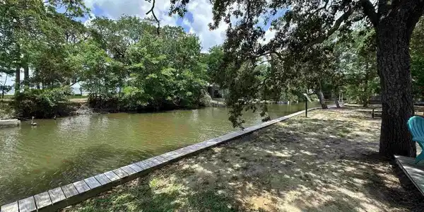 301 Katie St
