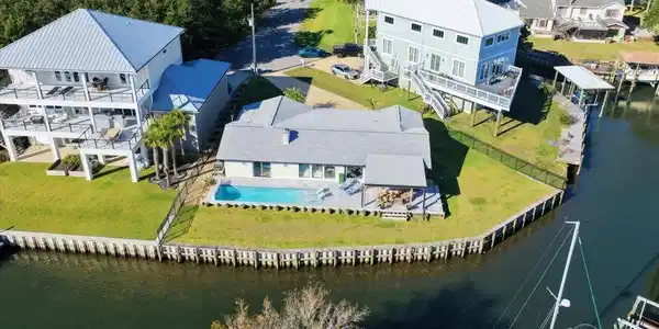 1294 Soundside Landing Ct