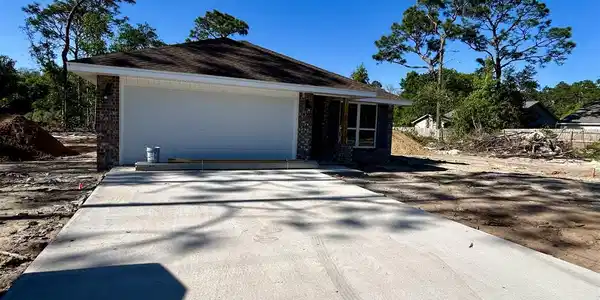 12086 Emerald Heights Ln