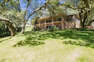 7740 Lakeside Dr