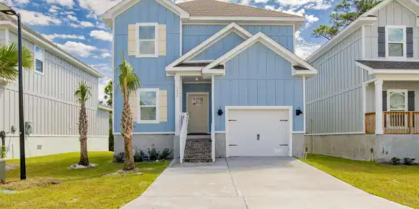 7904 Sweet Retreat Ln