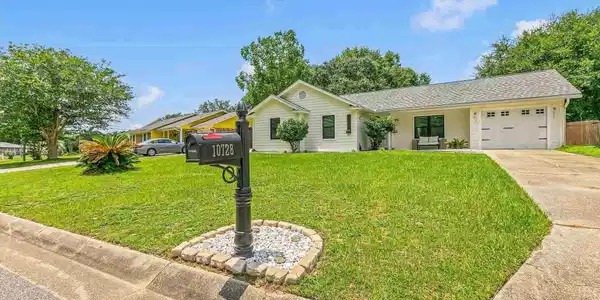 10728 Silver Creek Dr