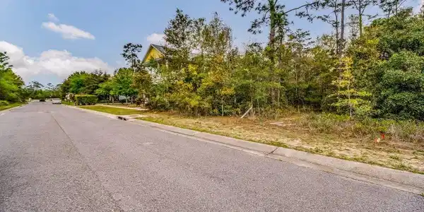 10672 Squall Line Rd