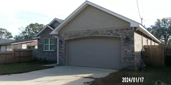 12521 Lillian Hwy