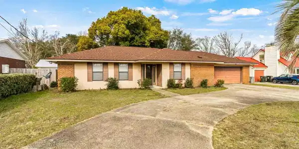 12186 Gulf Beach Hwy