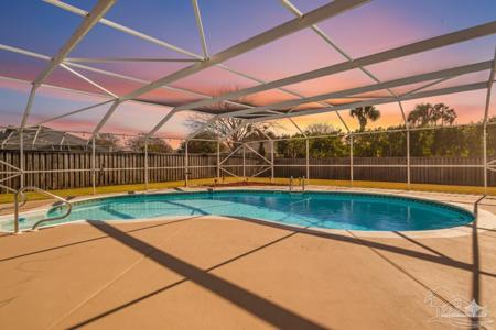 1005 Chandelle Lake Dr