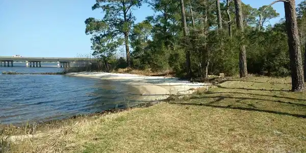 1021 Paradise Ln