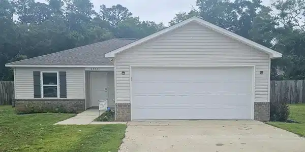 6594 Firefly Dr