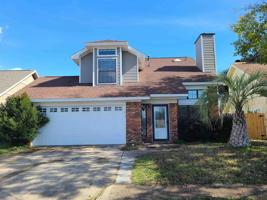 204 Woodland Park Cir