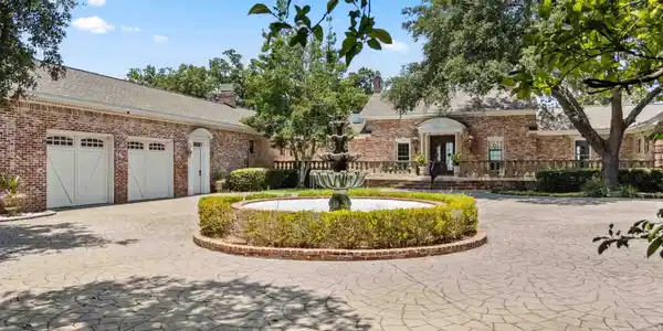 80 Duncan Ave
