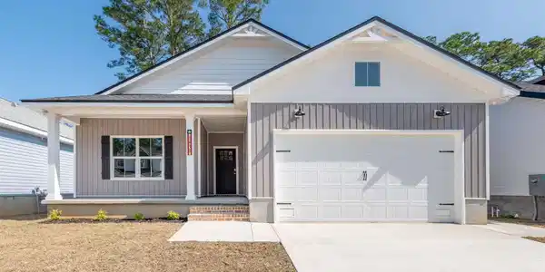 1438 Madelyn Woods Dr