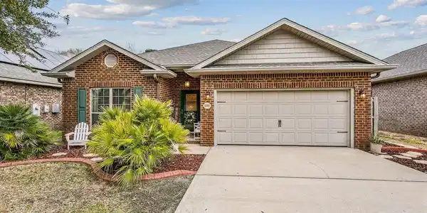 1810 Coast Ct