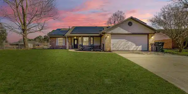 2052 Coral Creek Dr