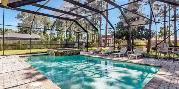 1909 Jamaica Dr