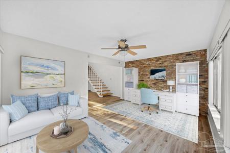 4717 Huron Dr