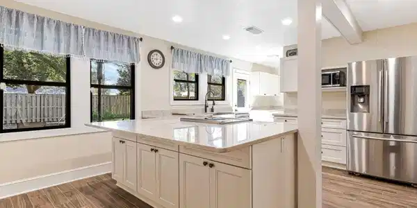 103 Highpoint Dr