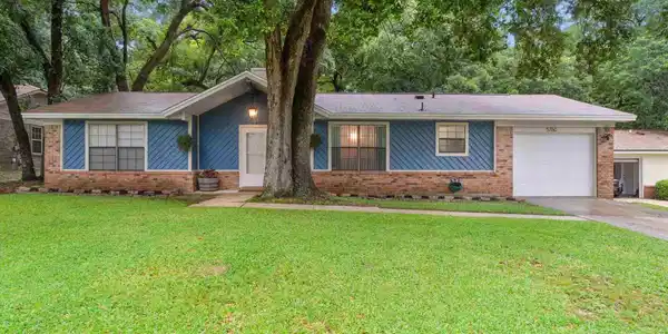 5760 Princeton Dr