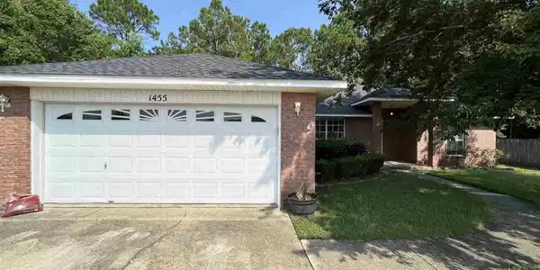 1455 Elkhart Cir