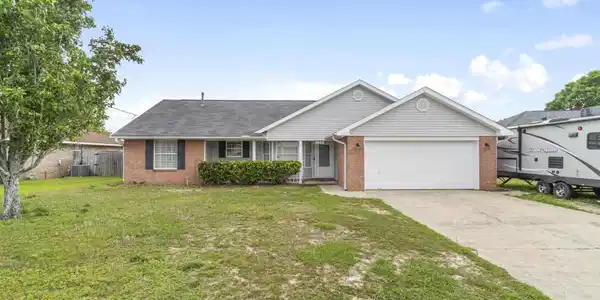 1040 Softshoe Pl