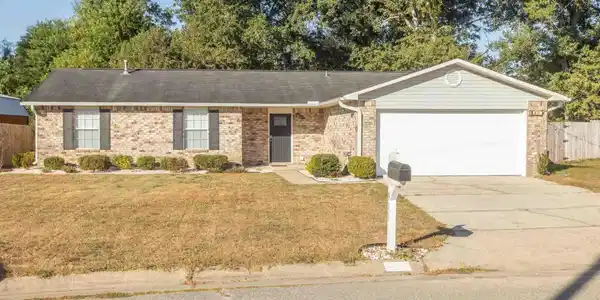 911 Vonna Jo Cir