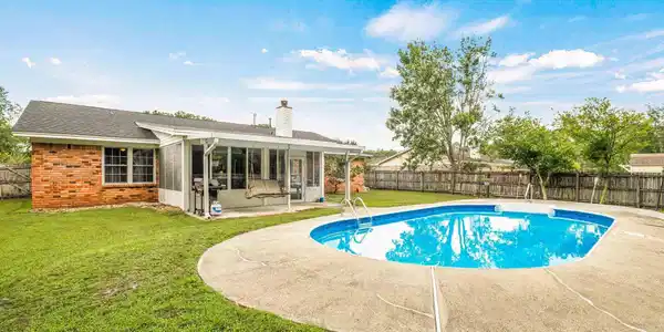 579 Seapine Cir