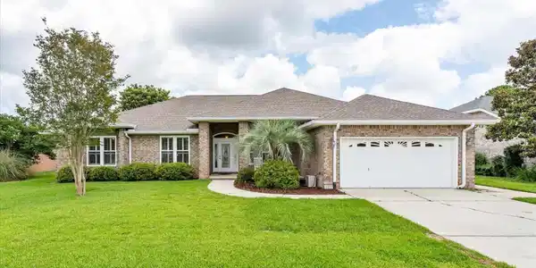 5516 Navaho Dr