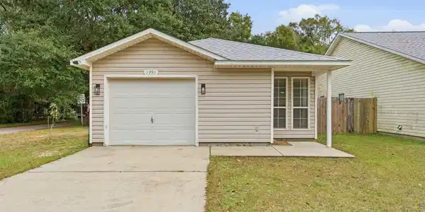 3990 Floridatown Rd