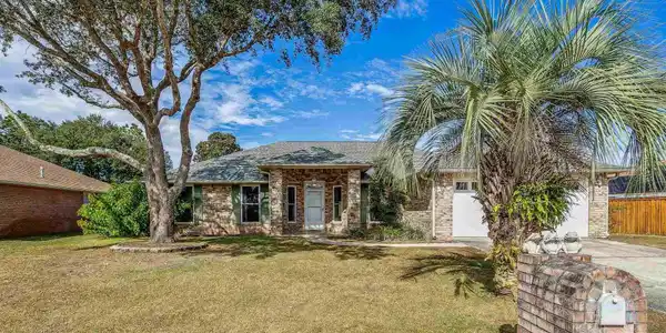 3441 Esplanade Dr