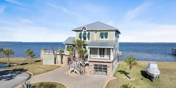 5350 Pale Moon Dr
