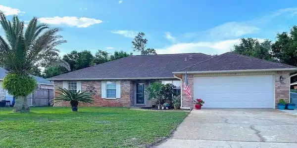 1510 Sandcliff Dr