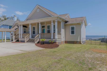1636 Moonraker Dr