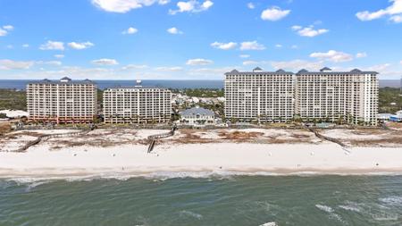 527 Beach Club Trl