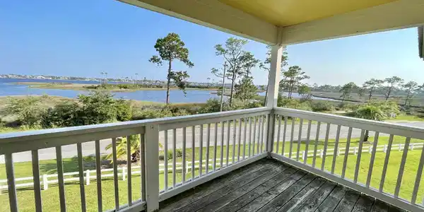 16016 Innerarity Pt Rd