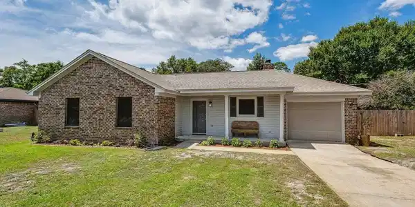 10819 Silver Creek Dr