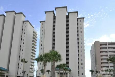 8573 Gulf Blvd