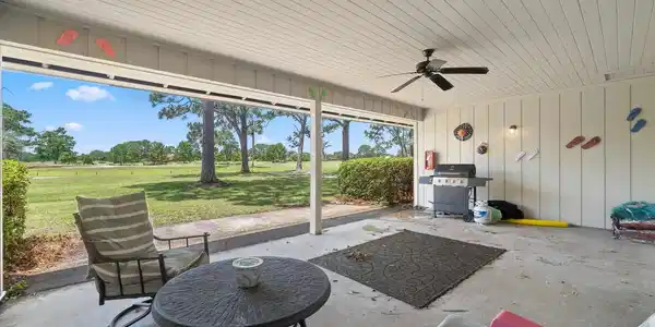 4 Cottage Cir