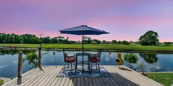 1089 Lionsgate Ln